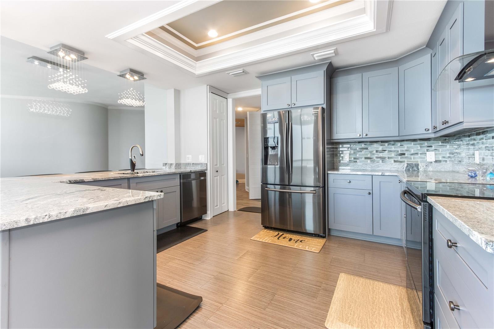 ULTIMAR THREE CONDO - Residential