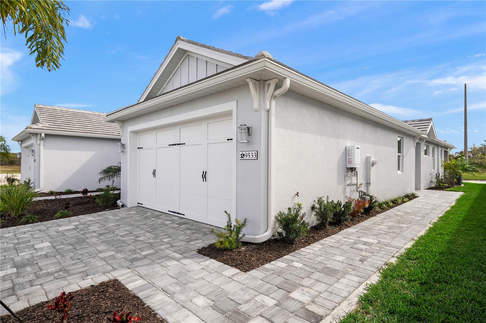 SHELLSTONE AT WATERSIDE - Residential