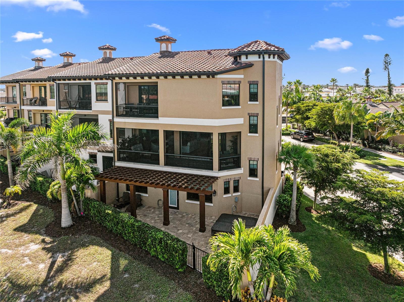 TRA PONTI VILLAGGIO - Residential