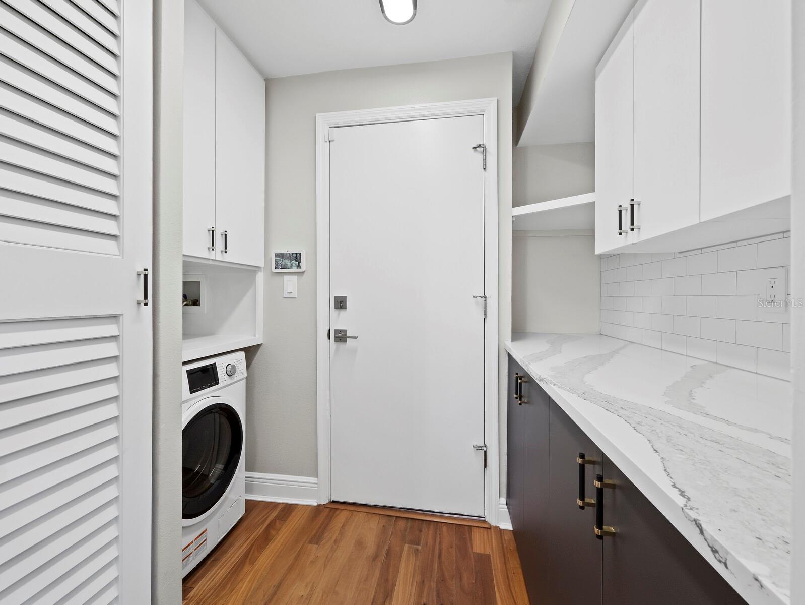 LIBRARY MEWS - Residential