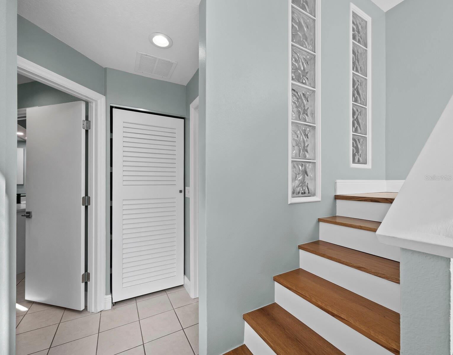 LIBRARY MEWS - Residential