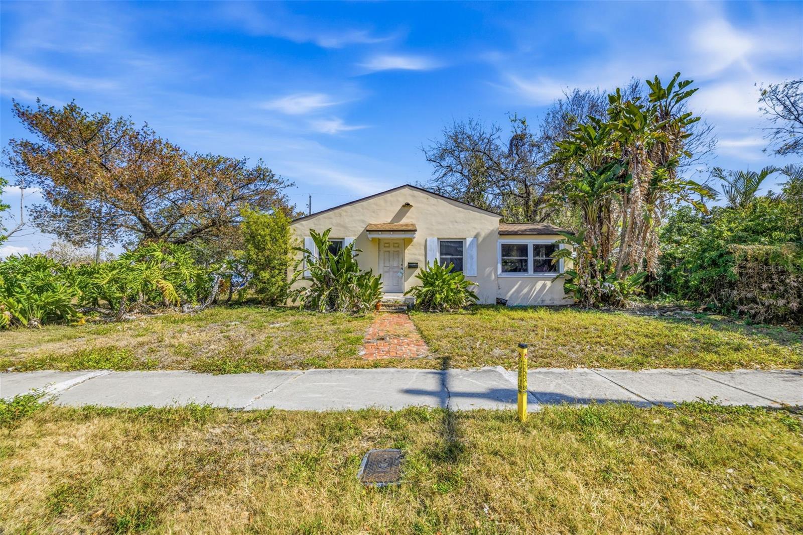 DAVIS ISLANDS PB10 PG52 TO 57 - Residential