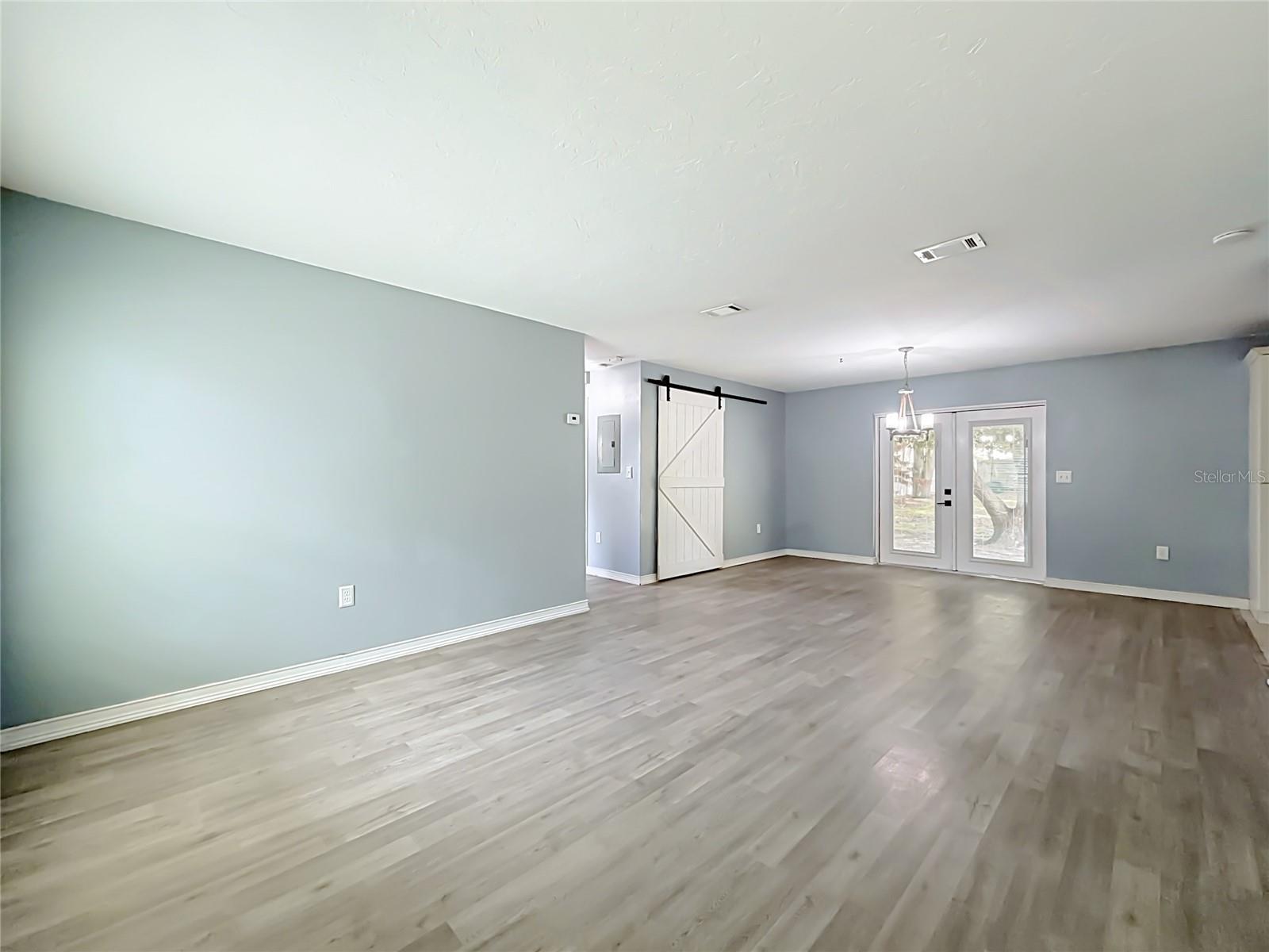 ACREAGE & UNREC - Residential