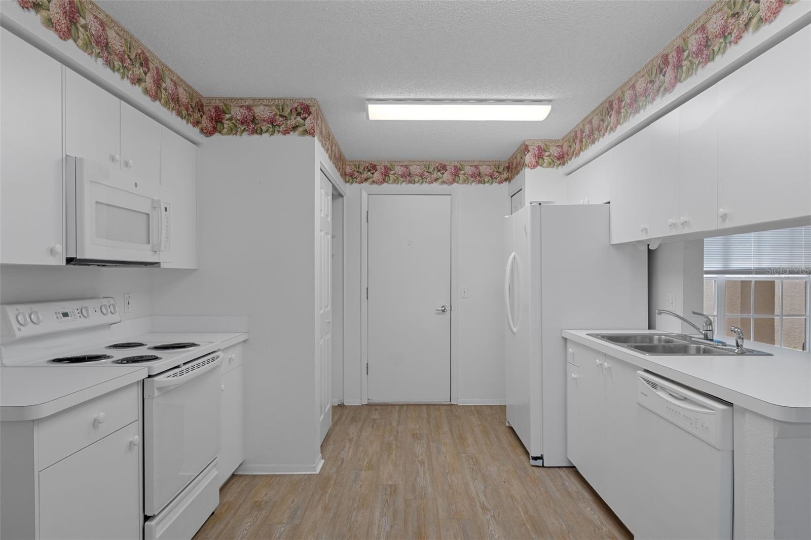 TIMBER PINES - Residential