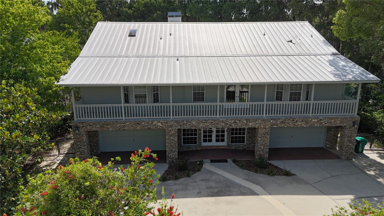 BLUE COVE - Residential