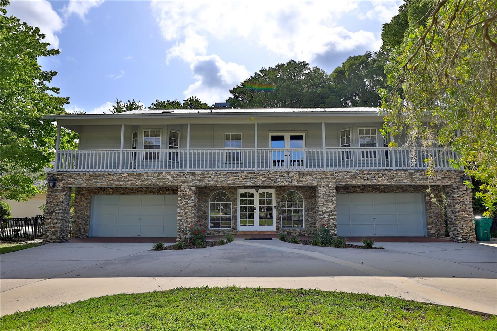 BLUE COVE - Residential