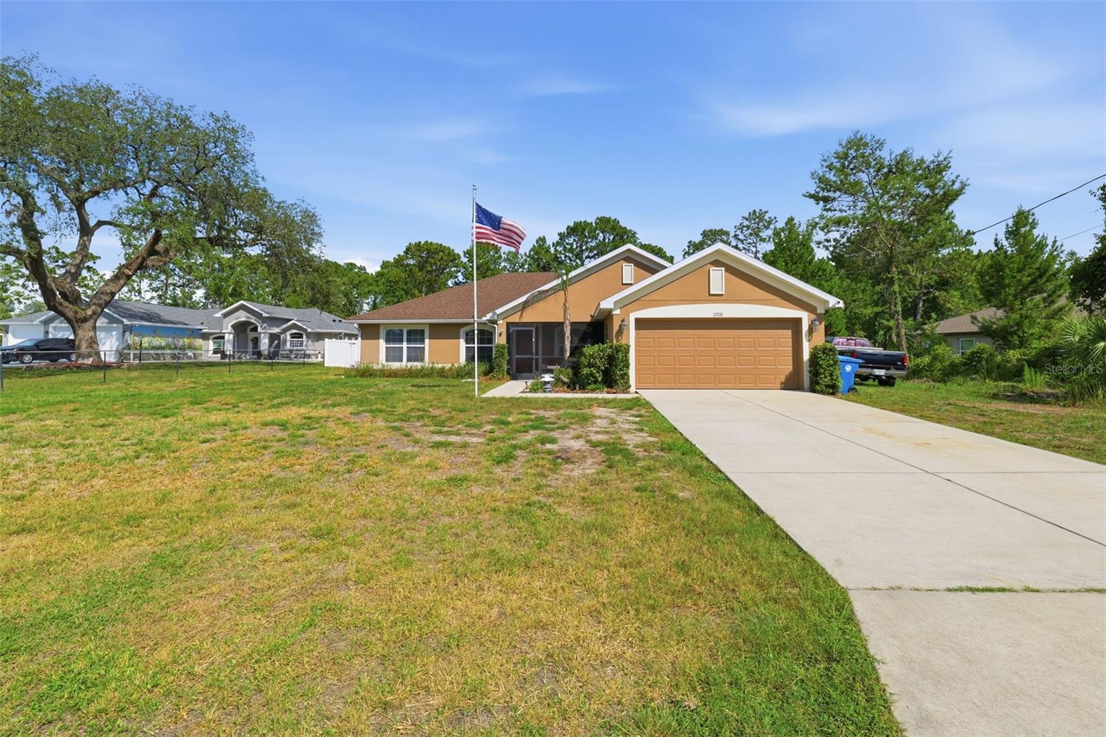 ROYAL HIGHLANDS - Residential