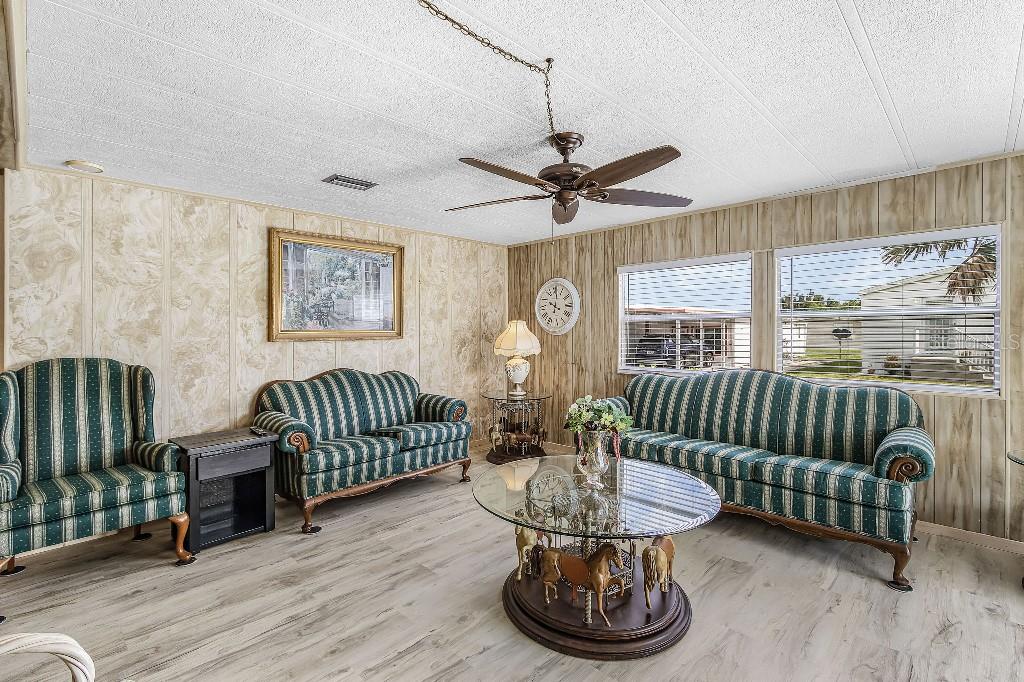 ALLIGATOR PARK COOP - Residential
