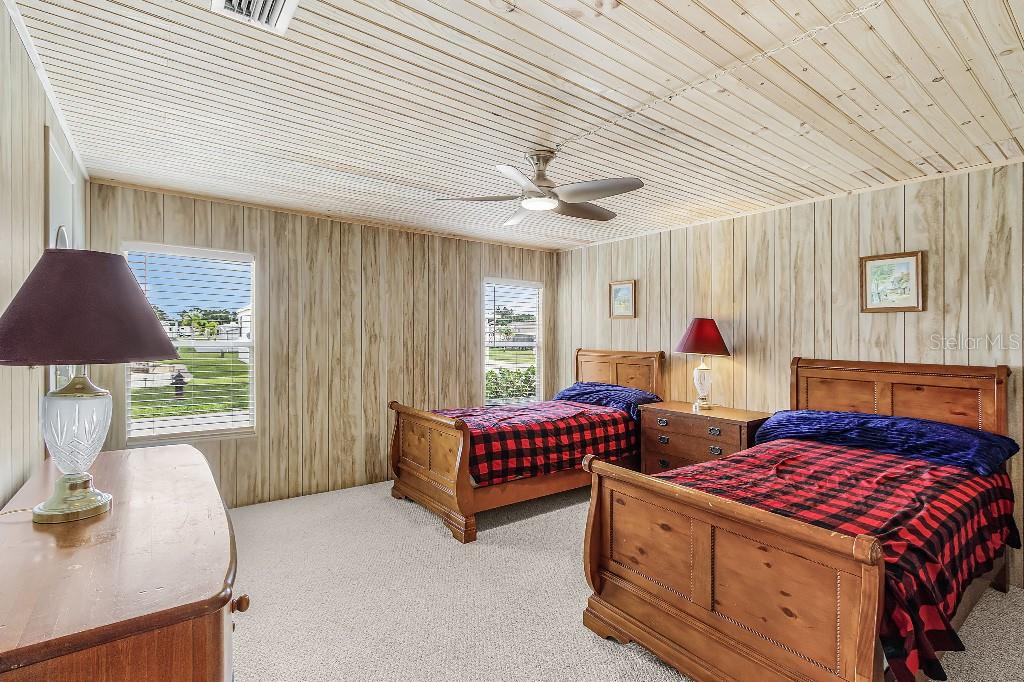 ALLIGATOR PARK COOP - Residential