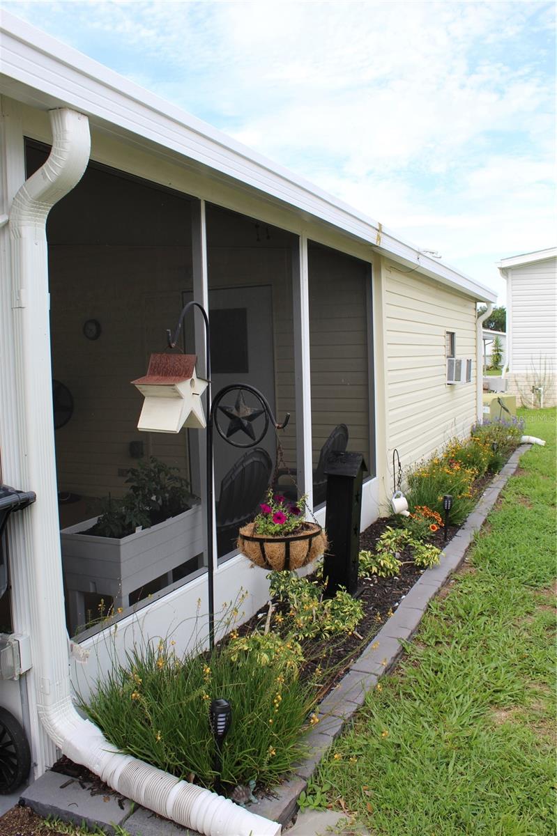 TWIN FOUNTAINS INC A CONDO MHP - Residential