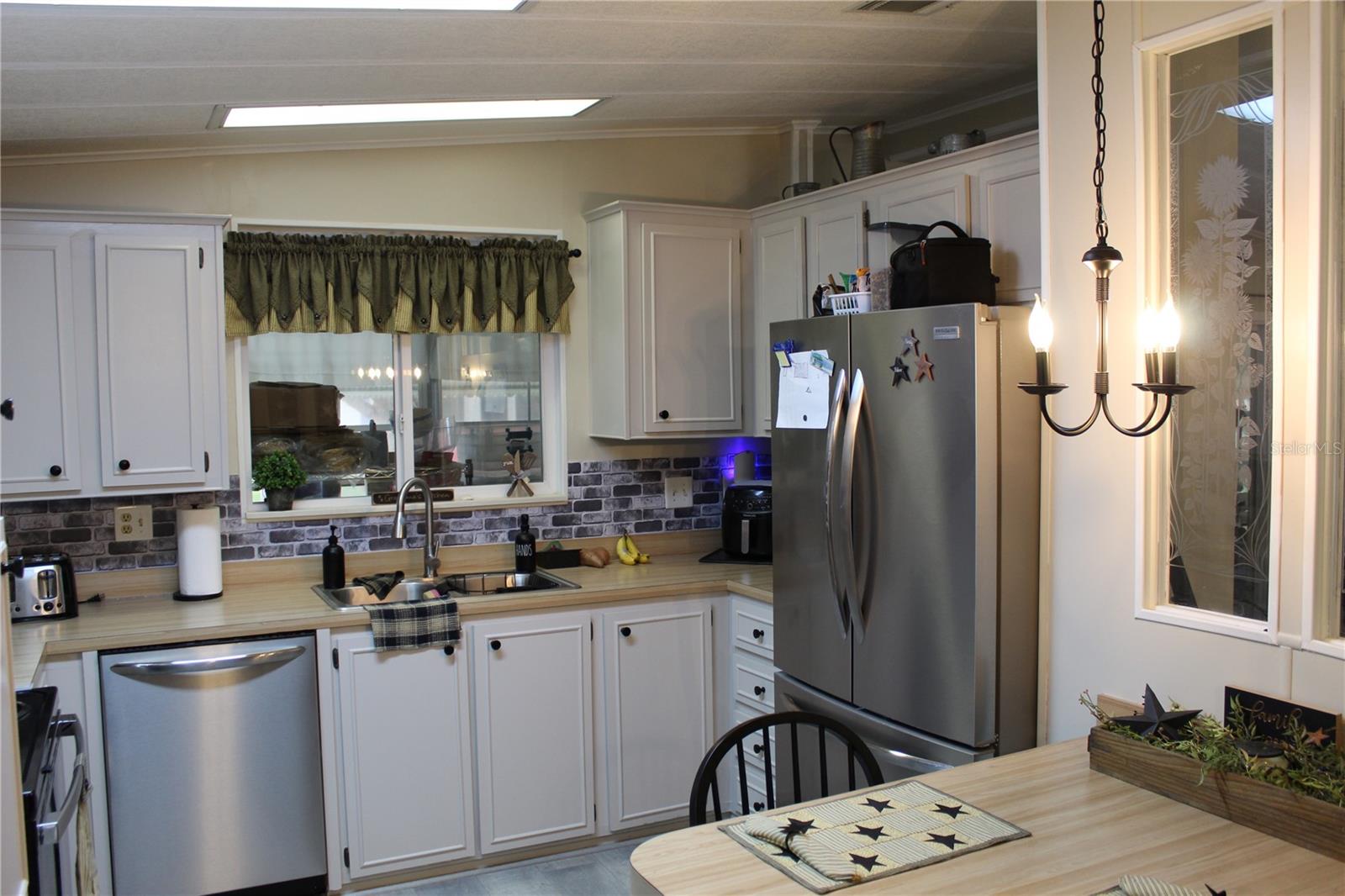 TWIN FOUNTAINS INC A CONDO MHP - Residential