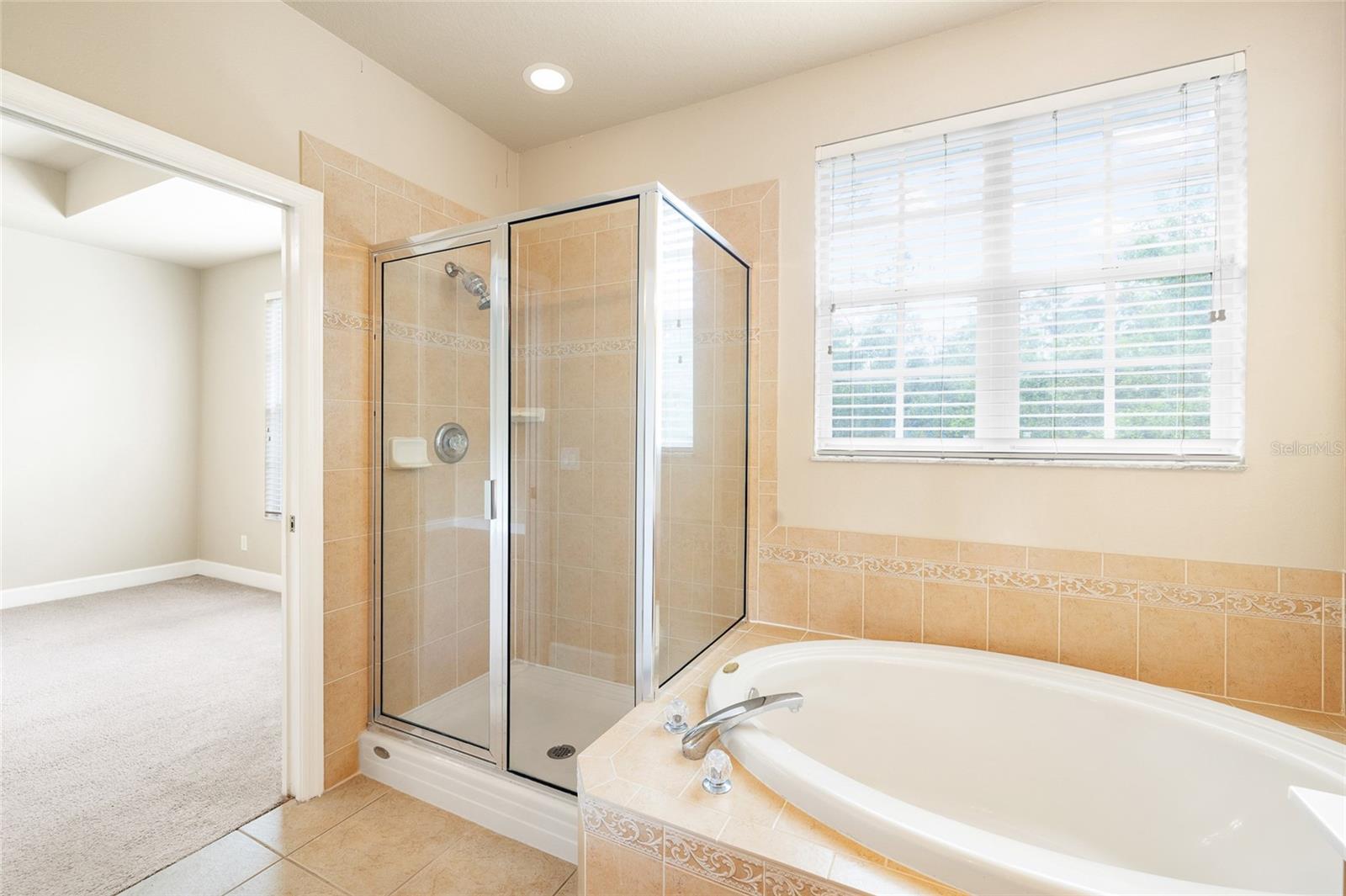 WATERCHASE - Residential