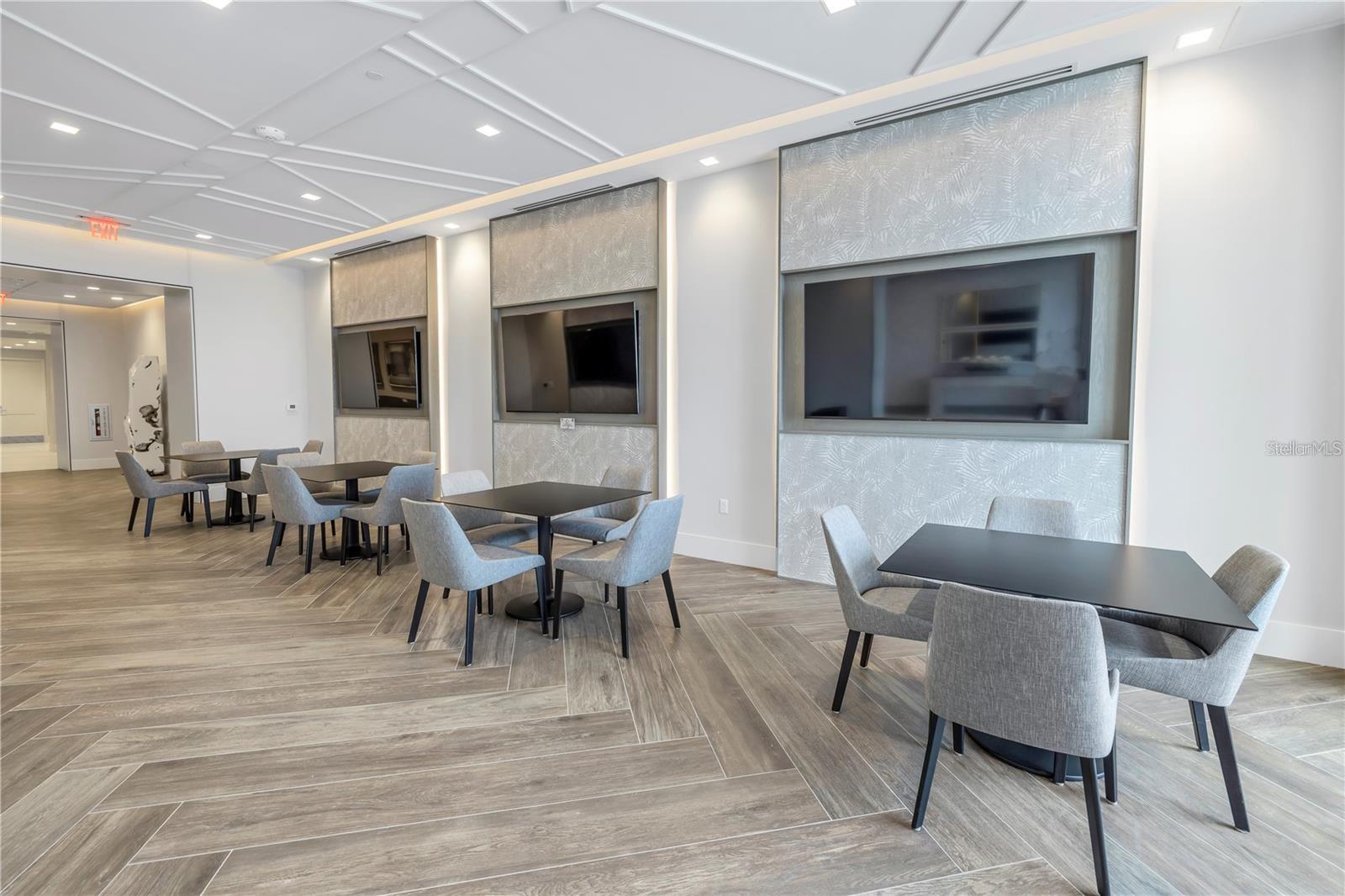 SALTAIRE CONDO - Residential