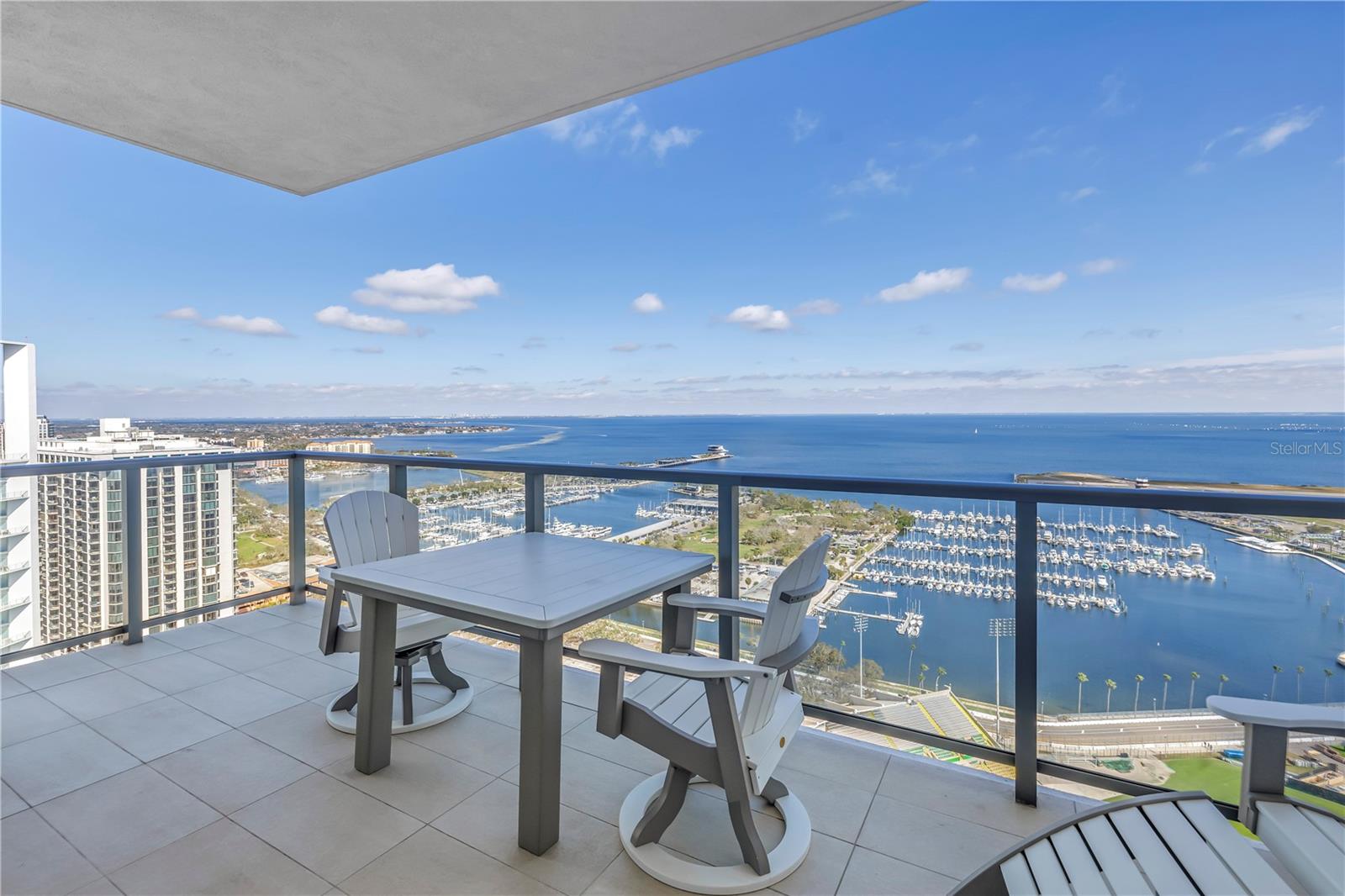 SALTAIRE CONDO - Residential