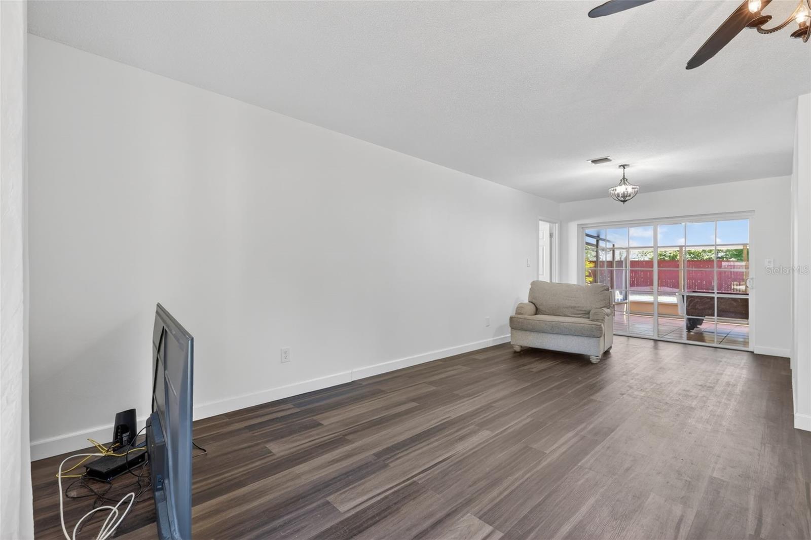 INDIAN HILLS - Residential