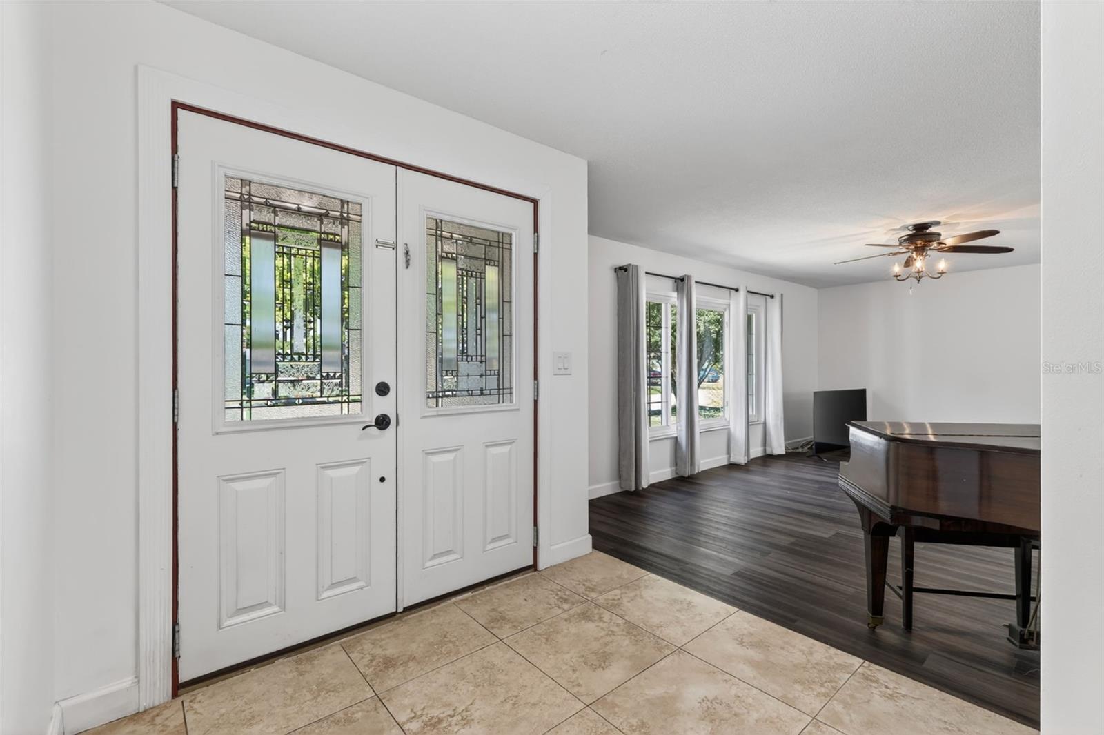 INDIAN HILLS - Residential