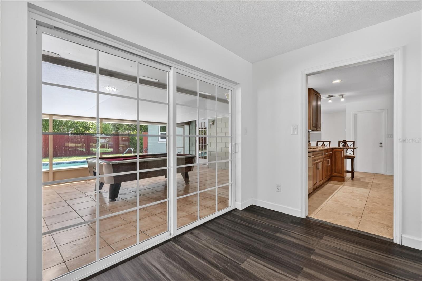 INDIAN HILLS - Residential