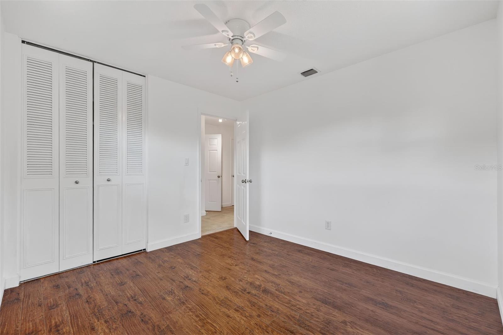 INDIAN HILLS - Residential