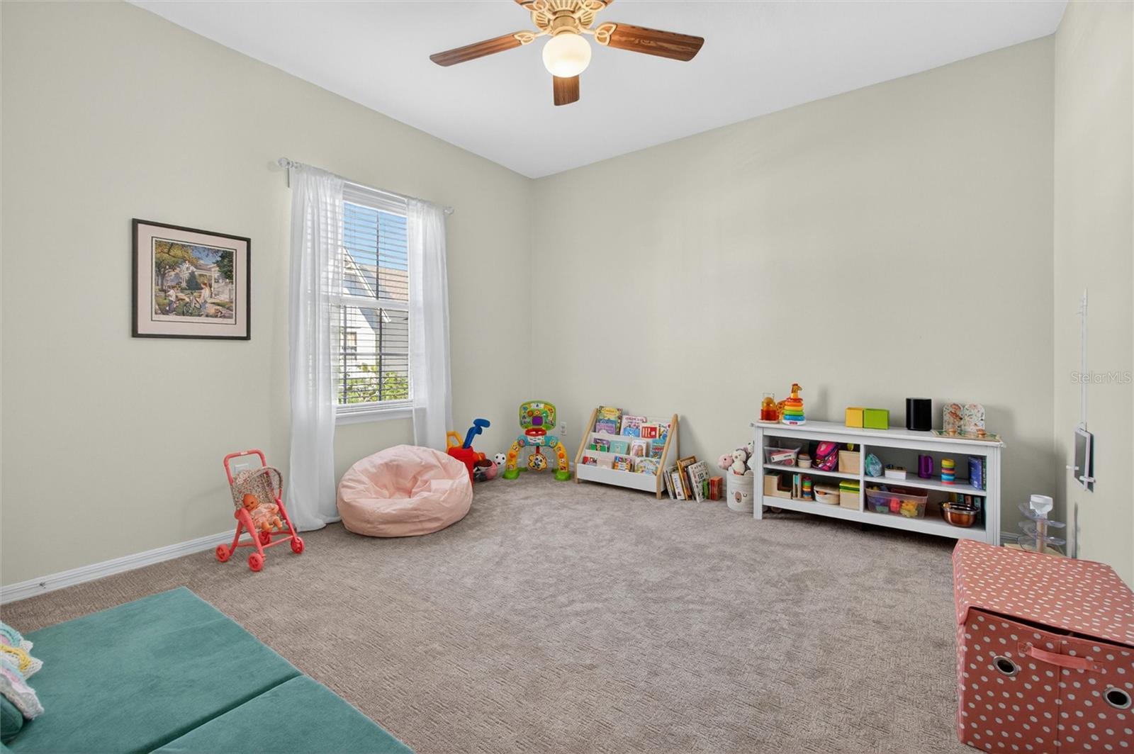 CELEBRATION EAST VILLAGE UNIT 04 - Residential