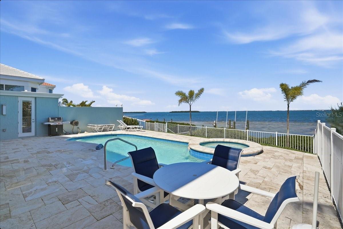 QUEENS HARBOUR - Residential