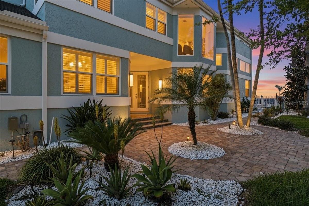 QUEENS HARBOUR - Residential