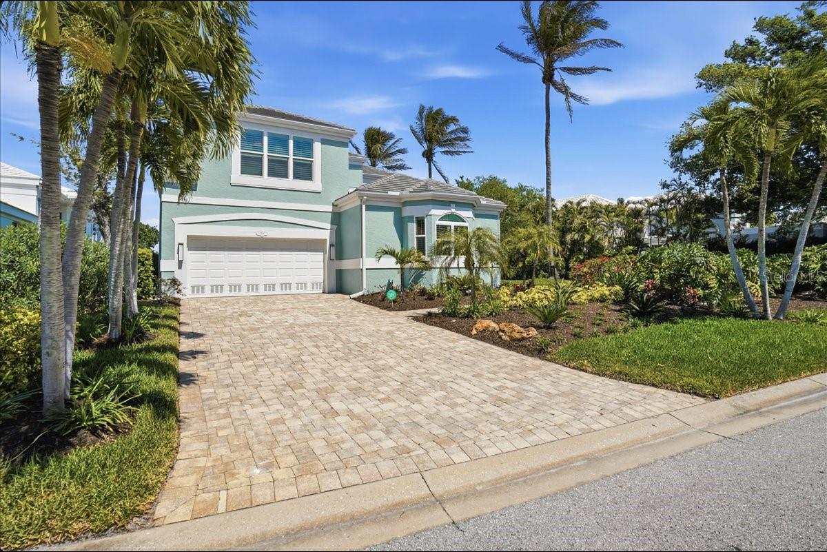QUEENS HARBOUR - Residential