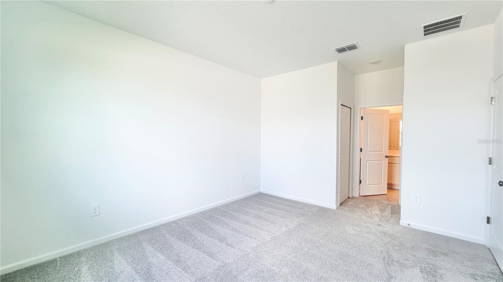 CROSSWINDS 50'S - Residential Lease