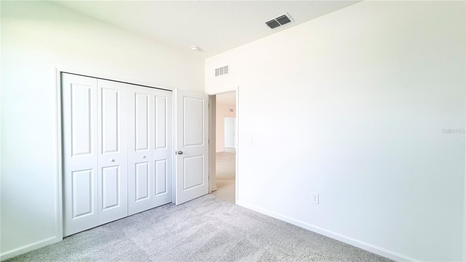 CROSSWINDS 50'S - Residential Lease