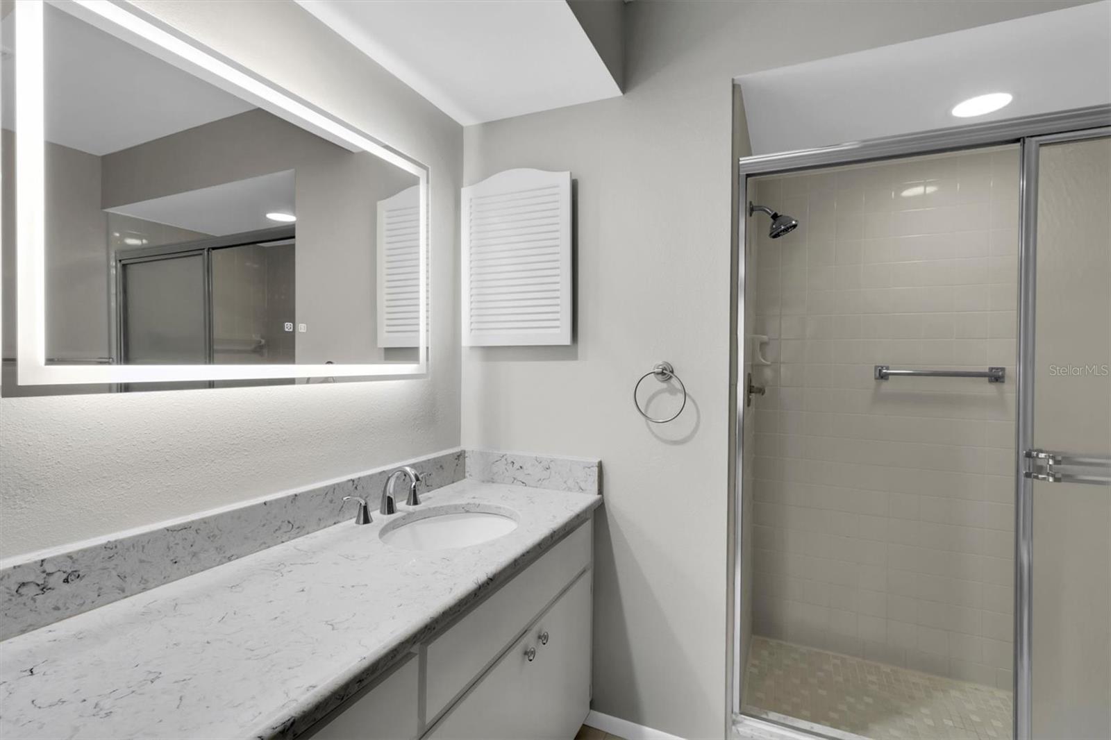 CHATEAU VILLAGE CONDO 01 - Residential