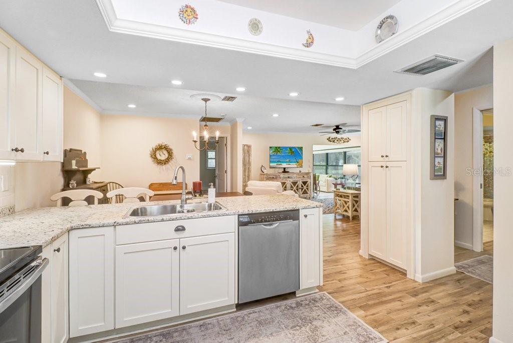 GOLF VIEW VILLAS @ SEVEN SPRINGS GC&C - Residential