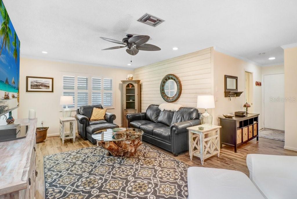 GOLF VIEW VILLAS @ SEVEN SPRINGS GC&C - Residential