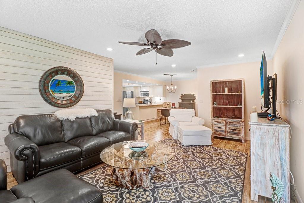 GOLF VIEW VILLAS @ SEVEN SPRINGS GC&C - Residential
