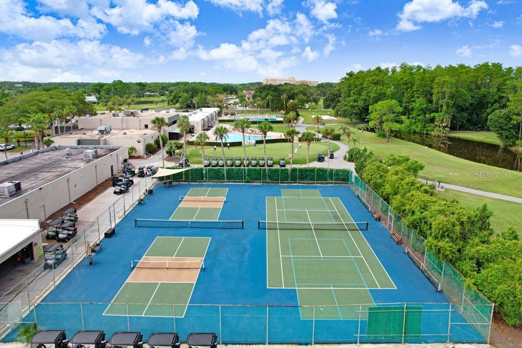 GOLF VIEW VILLAS @ SEVEN SPRINGS GC&C - Residential