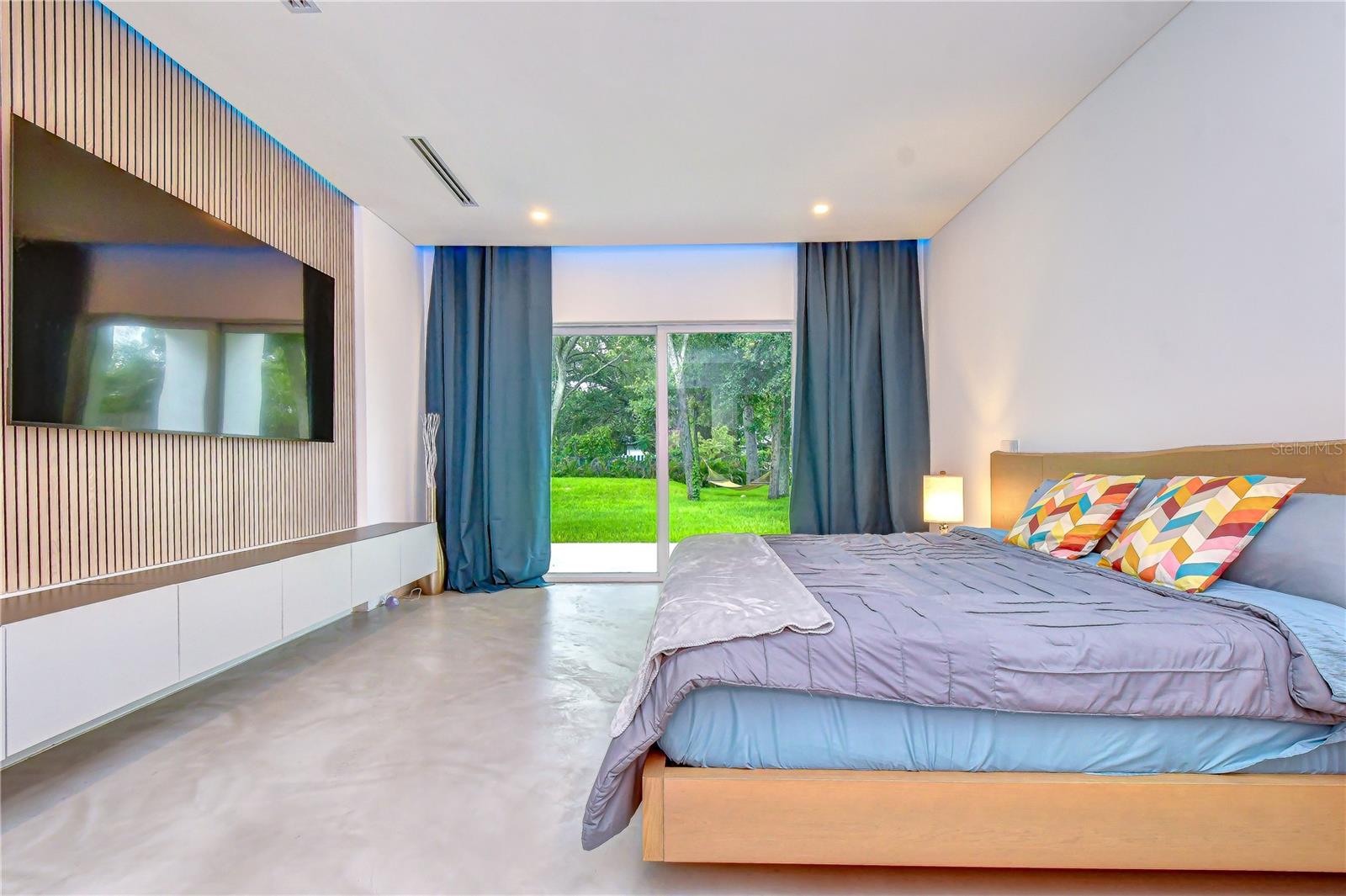 SPILLERS 1ST ADD - Residential