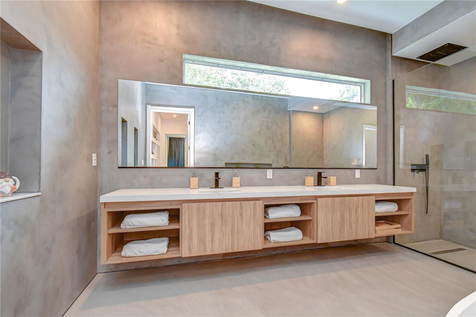 SPILLERS 1ST ADD - Residential