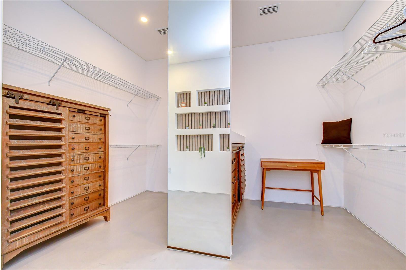 SPILLERS 1ST ADD - Residential