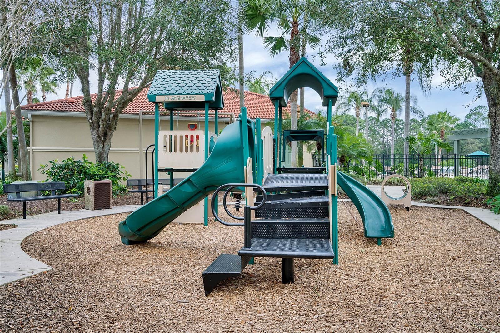 EMERALD ISL RSRT PH5A - Residential