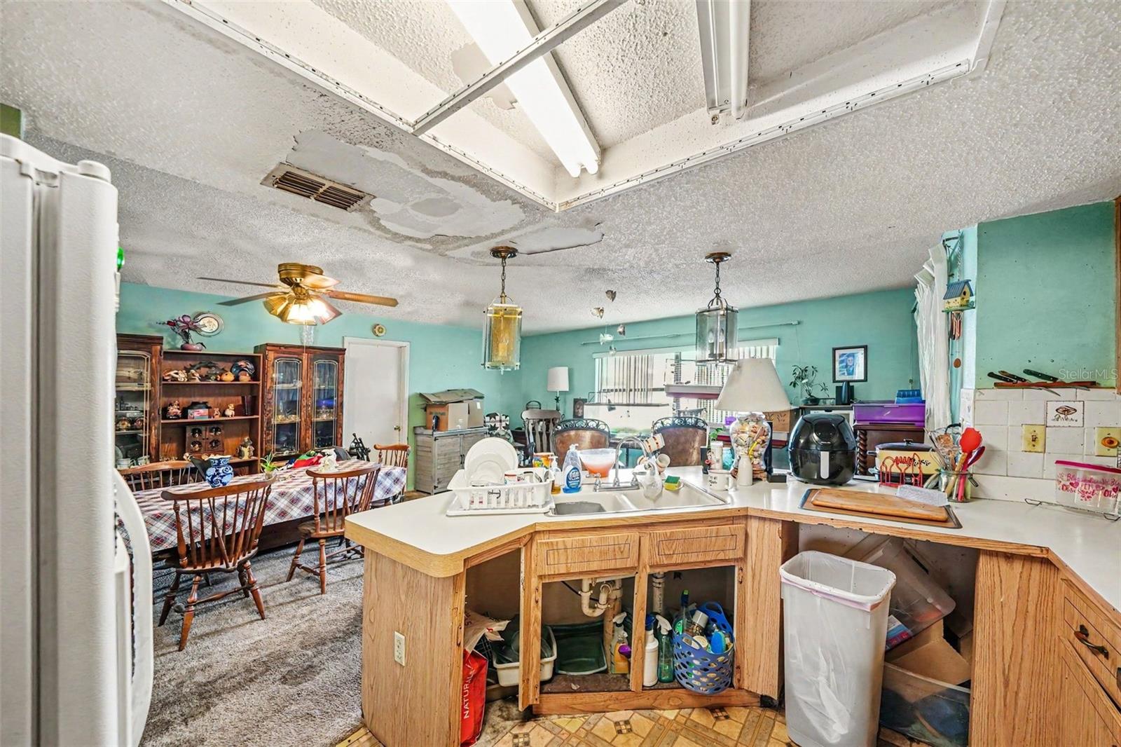 SPRING HILL UNIT 5 - Residential
