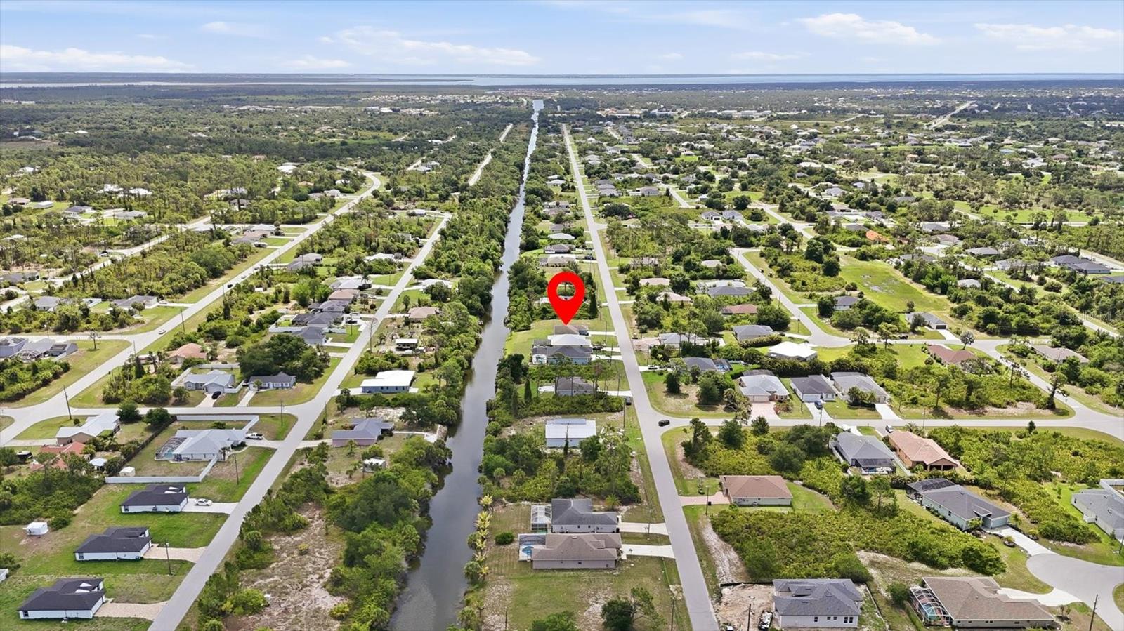 ROTONDA LAKES - Residential