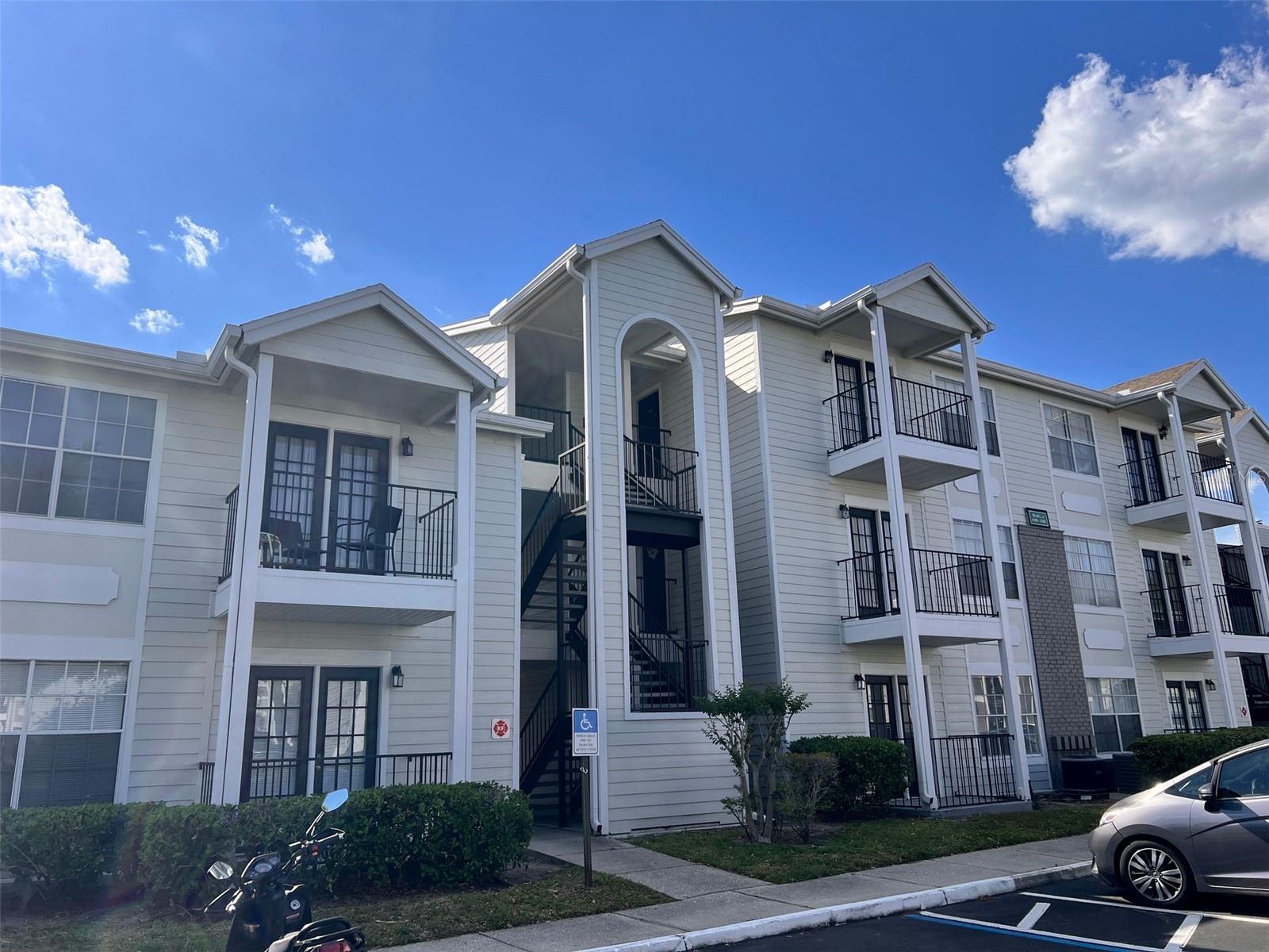 Experience comfort and convenience in this spacious 1-bedroom, 1-bath condo! Boasting over 550 square feet of private living space, this charming home features volume ceilings and a large galley-style kitchen equipped with a refrigerator, range, and dishwasher. Need storage? The generous master bedroom includes a WALK-IN closet!

Enjoy the ease of an in-unit washer and dryer and the unbeatable location—just 5 minutes from UCF and minutes from Waterford Lakes, 417, top dining, shopping, and entertainment!

As a resident, you'll have access to two sparkling pools, two private clubhouses, an indoor racquetball court, a fully equipped fitness center, and an on-site auto care center. Don't miss this fantastic opportunity—schedule a tour today!

Small Pets Accepted!
$250 Non-refundable pet fee/each pet, no aggressive breed

Tenant Liability Insurance **Required**