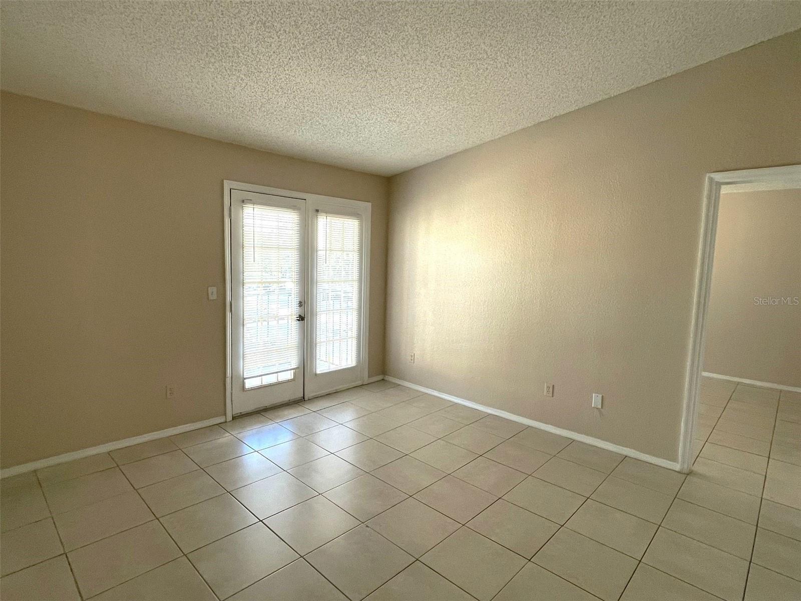 WATERFORD LNDG CONDO - Residential Lease