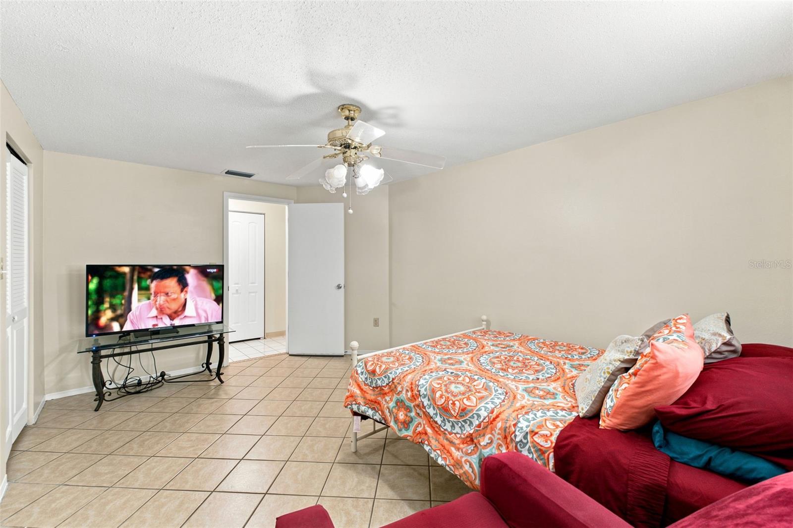 JASMINE LAKES - Residential