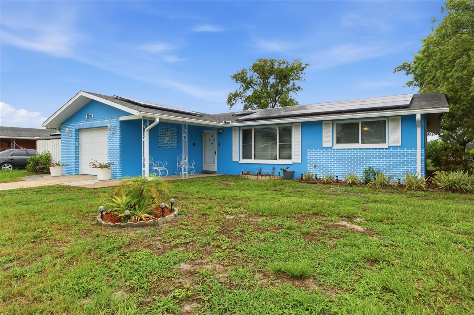 JASMINE LAKES - Residential