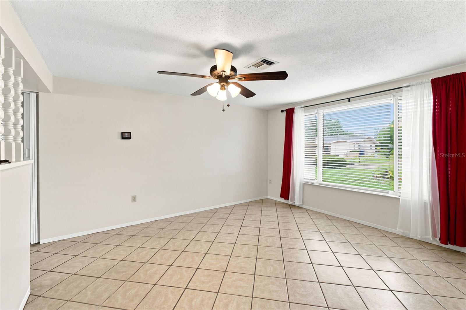 JASMINE LAKES - Residential