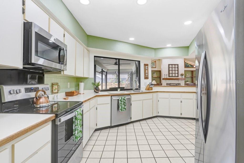 HICKORY HILL - Residential