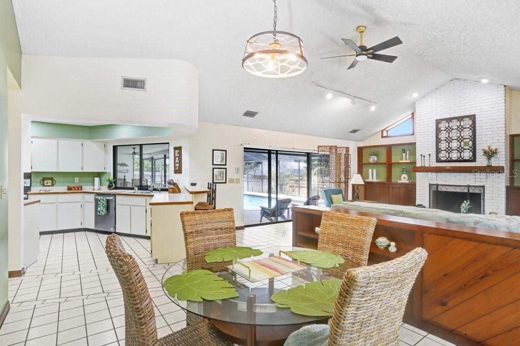 HICKORY HILL - Residential