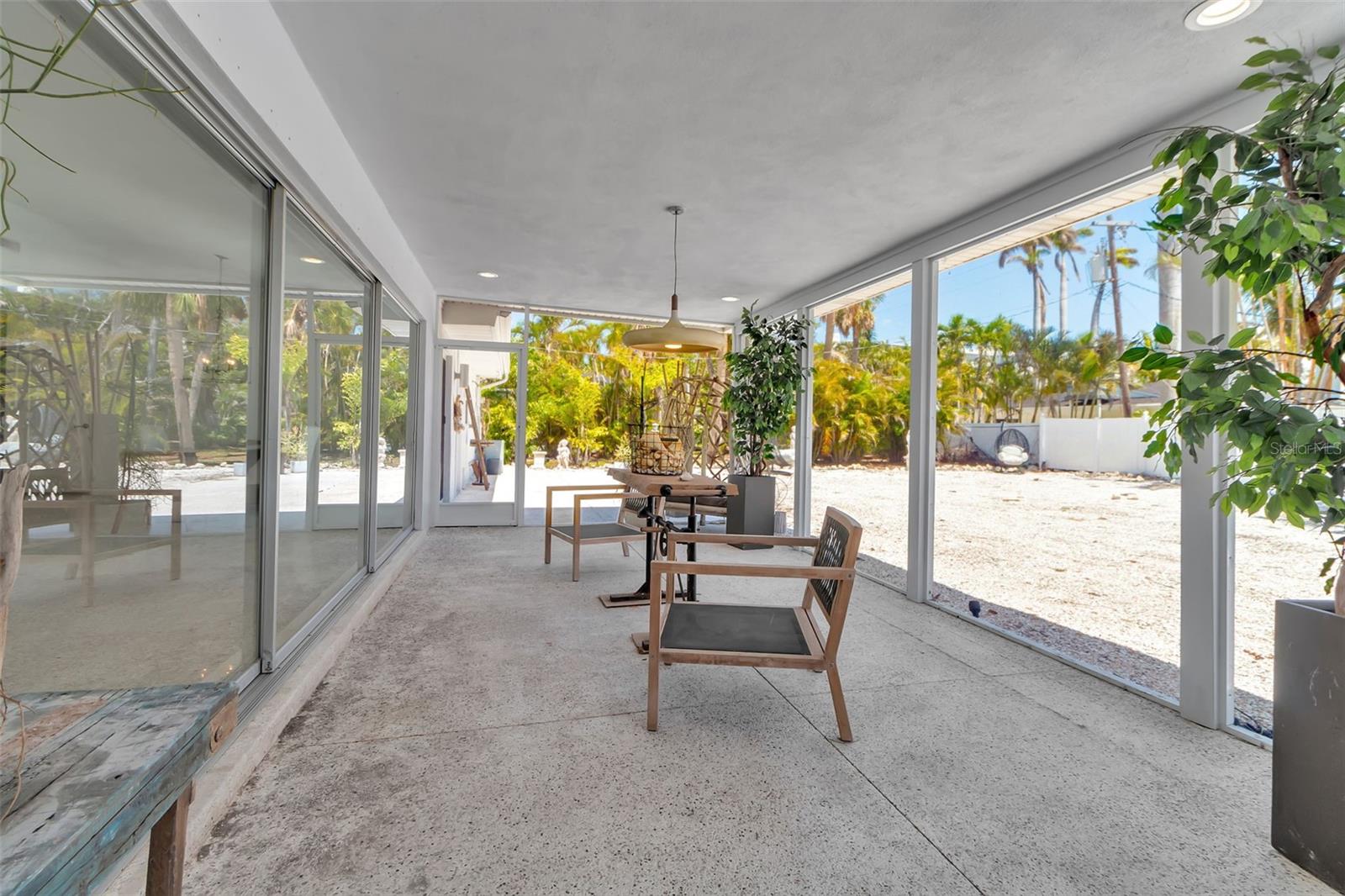 SAINT ARMANDS DIV - Residential