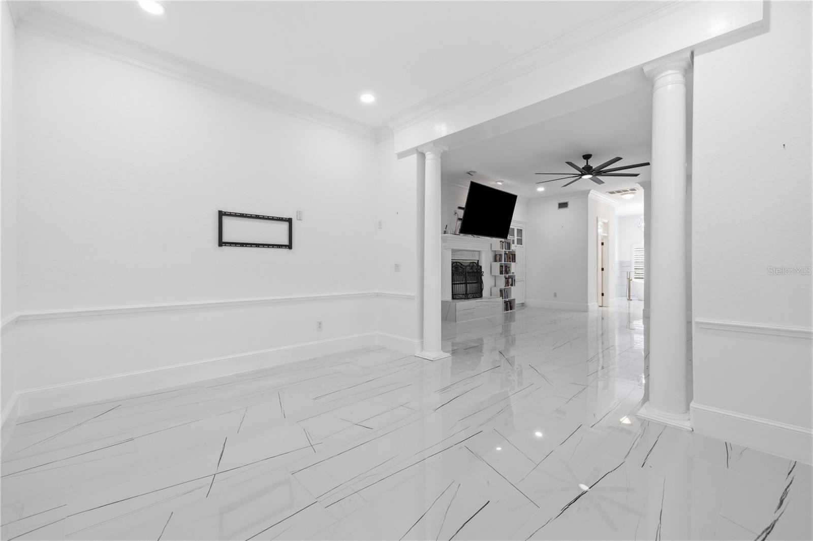 RESERVE THE - Residential