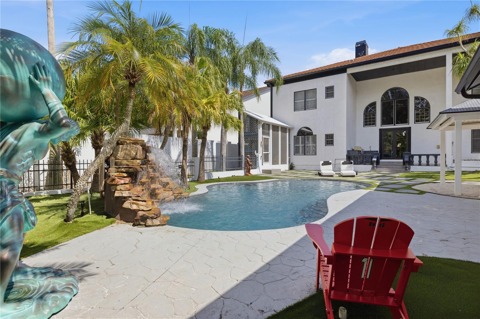 RESERVE THE - Residential