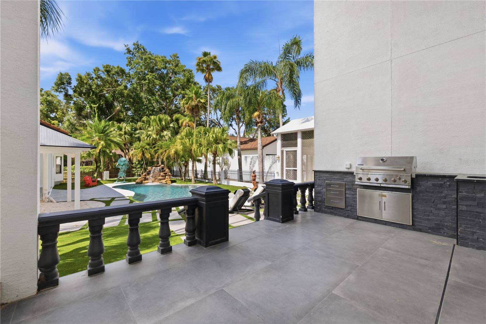 RESERVE THE - Residential